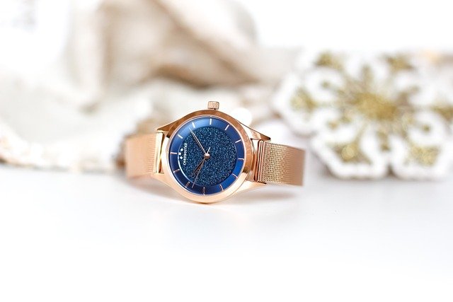 Idées cadeaux montres pour femme